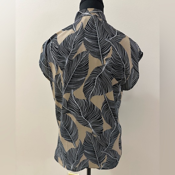 Nine West Blouse - printed - small - Picture 3 of 3